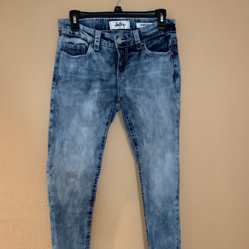 skinny jeans